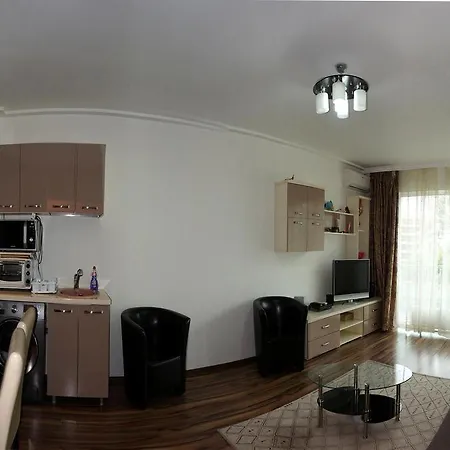 Apartmán Pool Holiday Flat